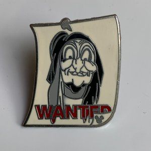 Old Hag - Wanted Poster - Cast Lanyard Series Disney Trading Pin - 2005